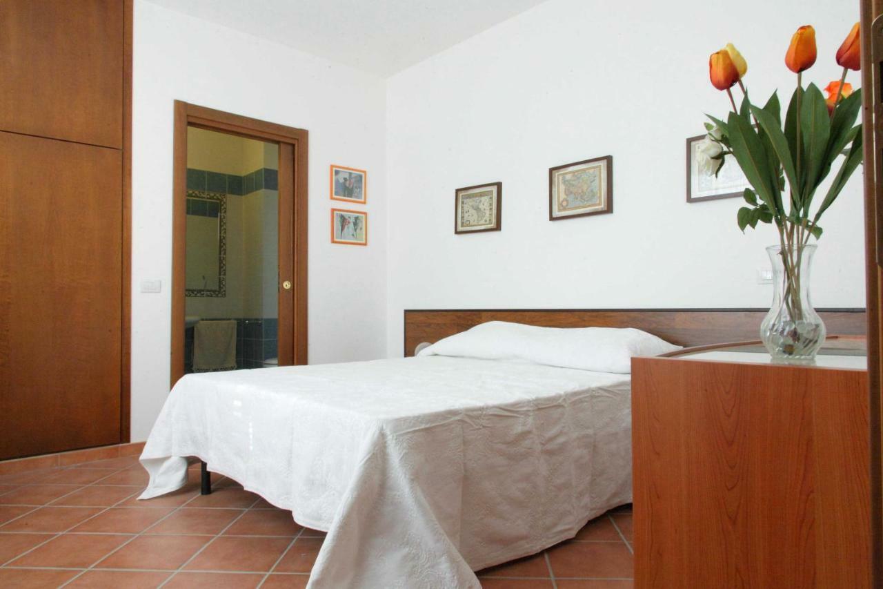 La Casa Di Sofia - Casa Vacanza Monterosi Exterior foto